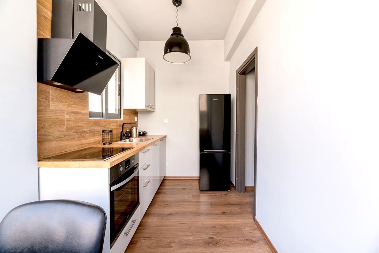 Boutique39 Luxury Apartment Glyfada Athena Bagian luar foto